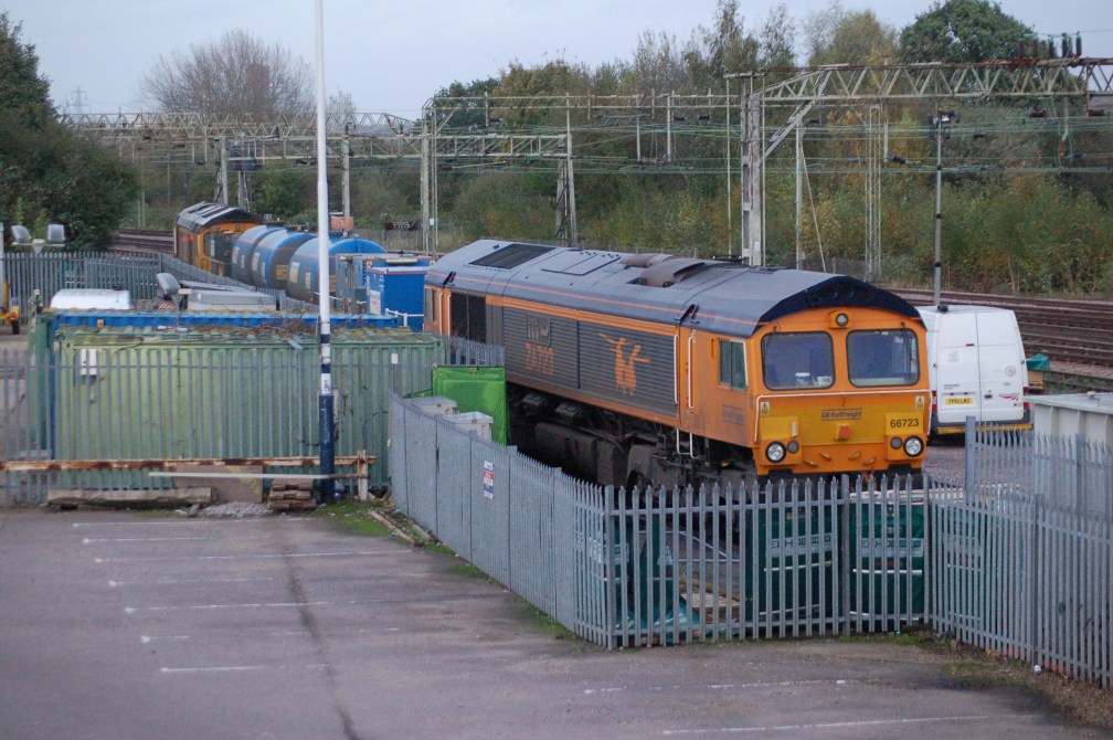 66723 + 66728 GBRf RHTT BROXBOURNE 21-10-17