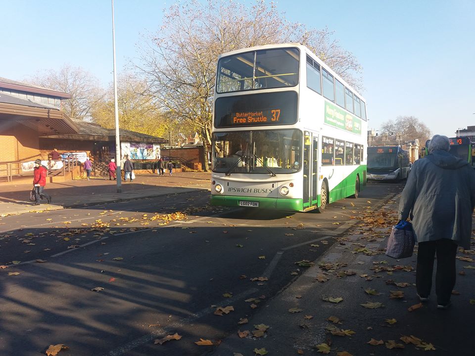 LG02FDN 16 IB 37 (CROWN ST IP) 22-11-17 (S AUSTIN)