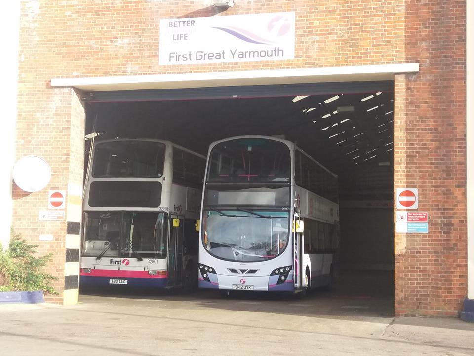 T801LLC 32801 + BN12JYK FEC YAR 18-11-17 (S AUSTIN)