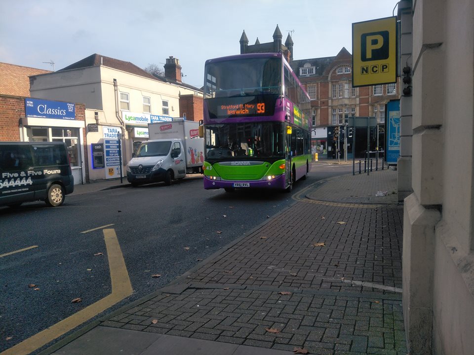 YR61RVL 43 IB 93 9CR B S) 22-11-17 (S AUSTIN)