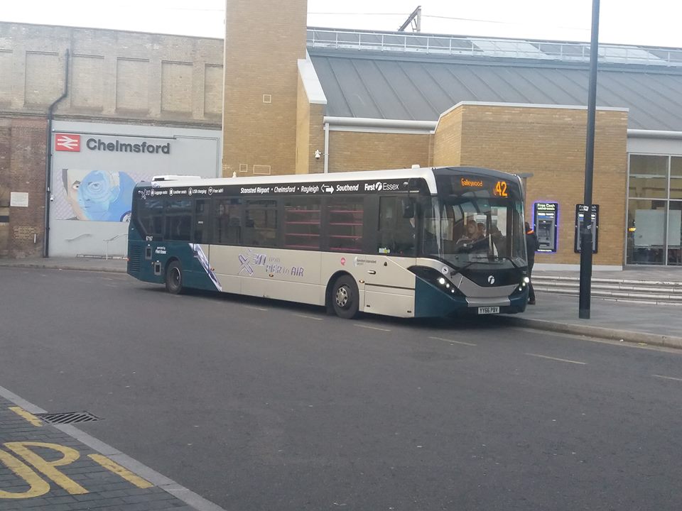 YY66PBV 66167 FE X30 on 42 (CF RLY STN) 17-11-17 (S AUSTIN)