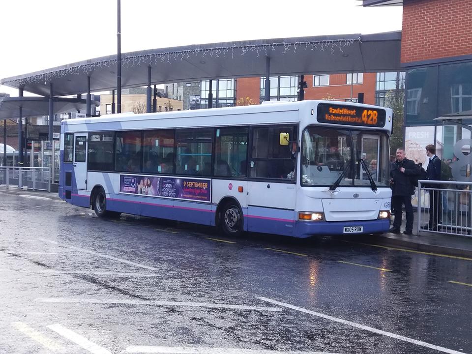 WX05RUW 42895 FE 42B (CF B S) 13-12-17 (S AUSTIN)