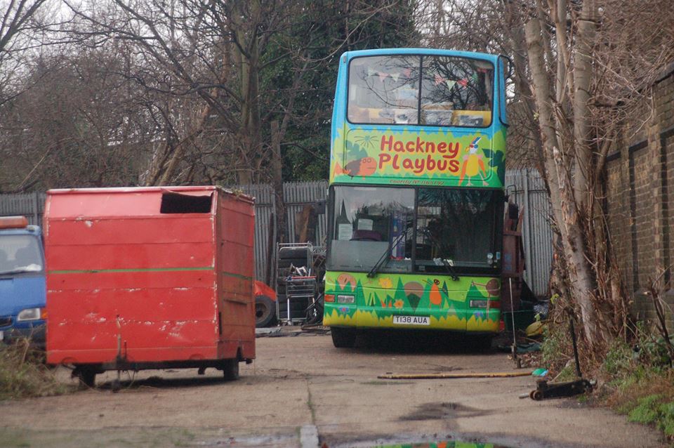 T138AUA HACKNEY PLAYBUS 6-1-18