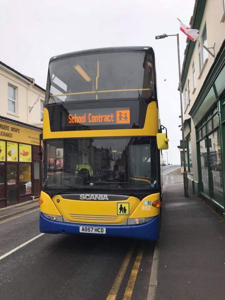 AO57HCD 852 HO (WN) 25-5-18 (JEFF FALCO)