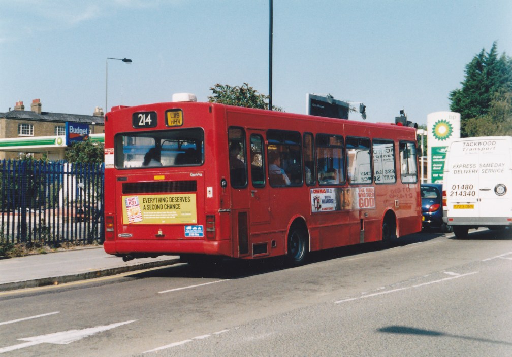 L119HHV DNL119 (REAR) METROLINE 214 (KINGS CROSS) 9-03