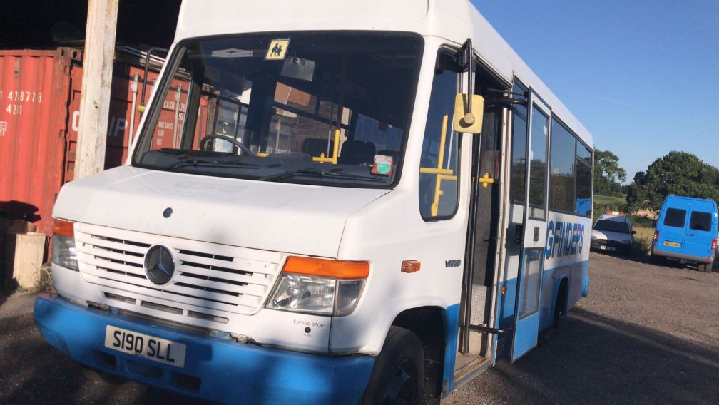 S190SLL FLAGFINDER HALSTEAD DEPOT 4-7-18 (M TOON)