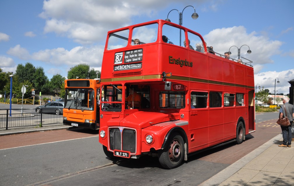WLT371 RM371 87 EOS LAST DAY (LOUGHTON) 31-7-18 (T SMETHERS)