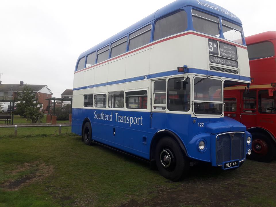 VLT44 122 SOUTHEND TRANSPORT (CANVEY RALLY) 14-10-18 (L KINSELLA ILOT)