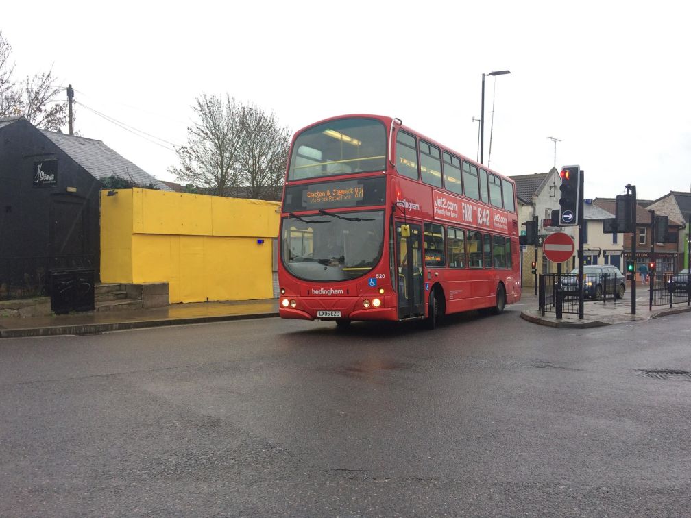 LX05EZC 520 HO X76 (N-S) (CR B S) 1-12-18