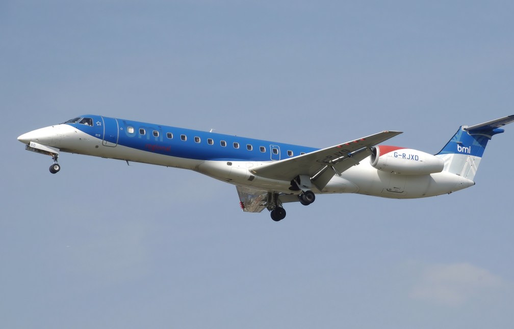 G-RJXD FLYBMI ERJ145 (WIKIWAND).jpg