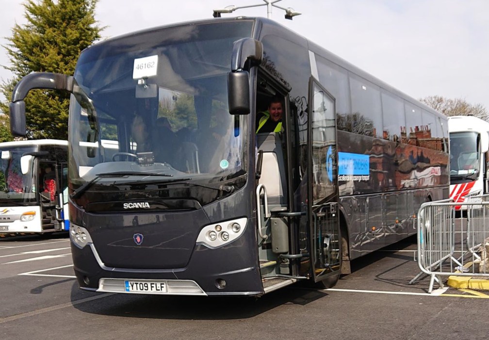 YT09FLF FLAGFINDERS (GA RRP NP) 31-3-19 (A HAZELL)