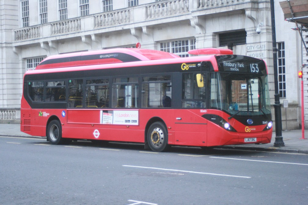 LJ67DKL SEe65 LGB 153 (FINSBURY SQUARE) 6-4-19.jpg