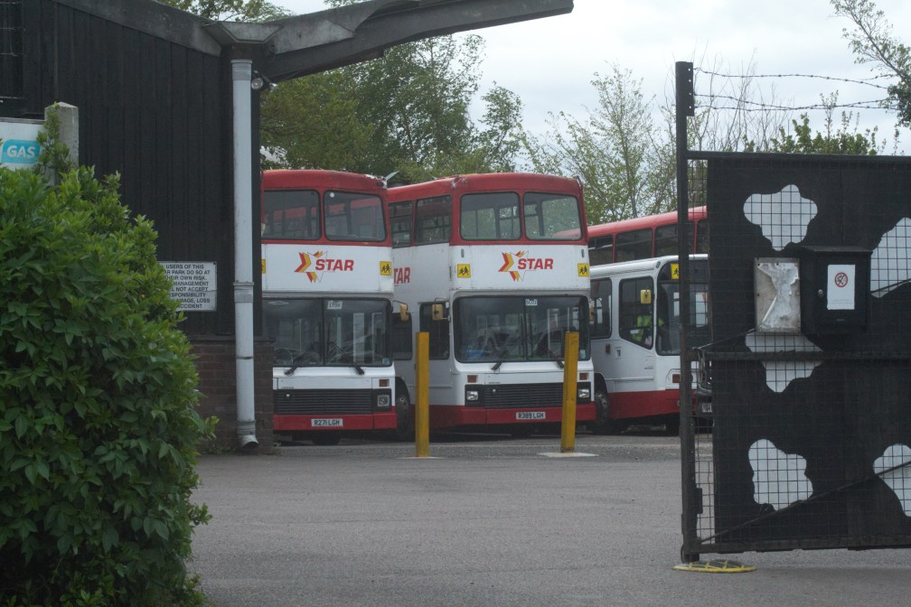 R271, 389LGH STAR BUS, HAVERHILL DEPOT 27-4-19