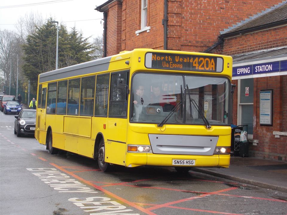 SN55HSG TRUSTYBUS 420A (EPPING STN) 8-4-19 (D ACOTT)