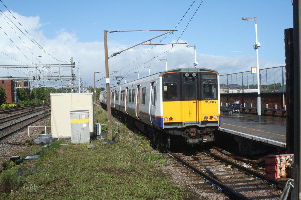 315808 LOROL (ROMFORD) 4-5-19