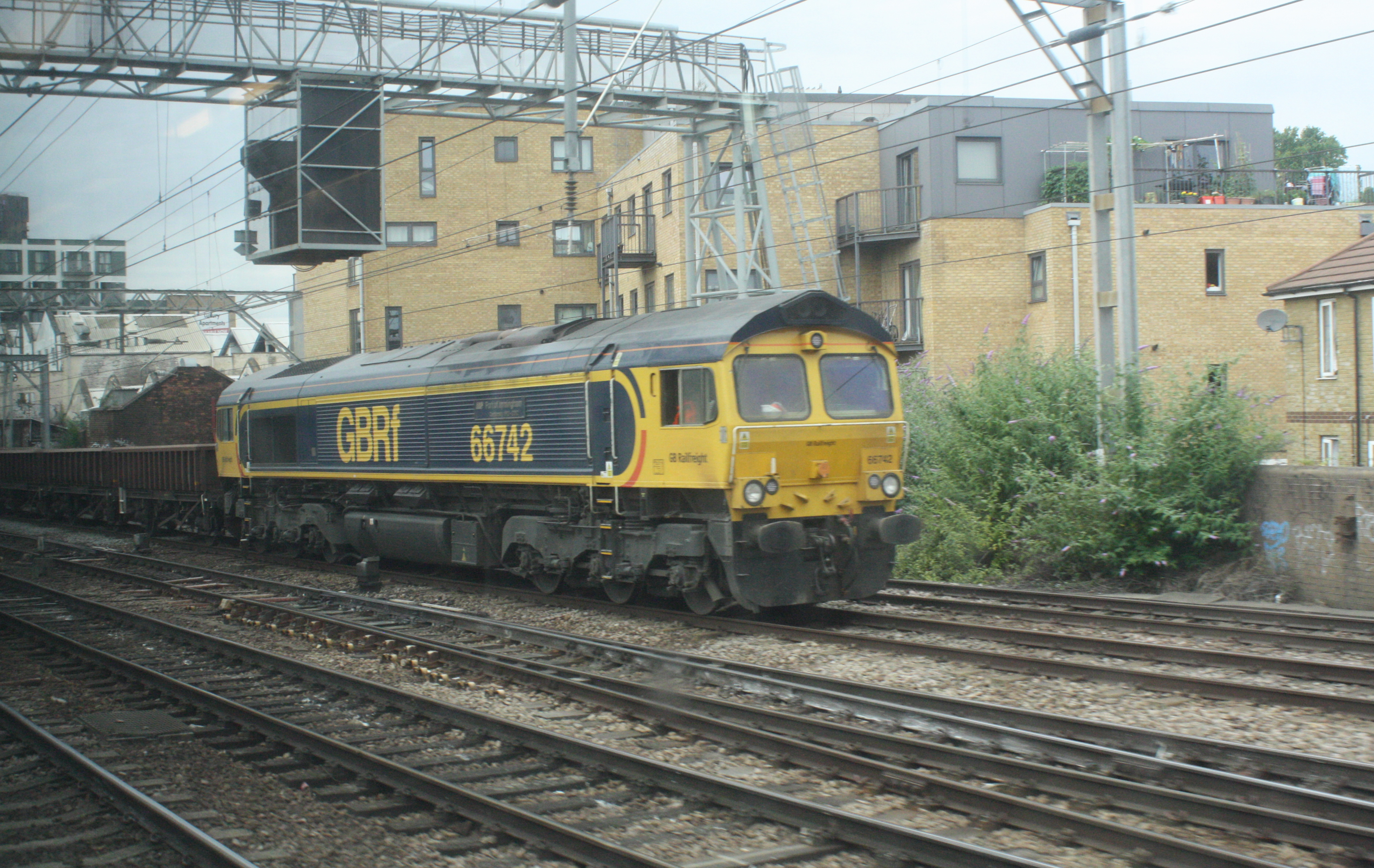 66742 GBRf (BETHNAL GREEN BANK) 6-7-19
