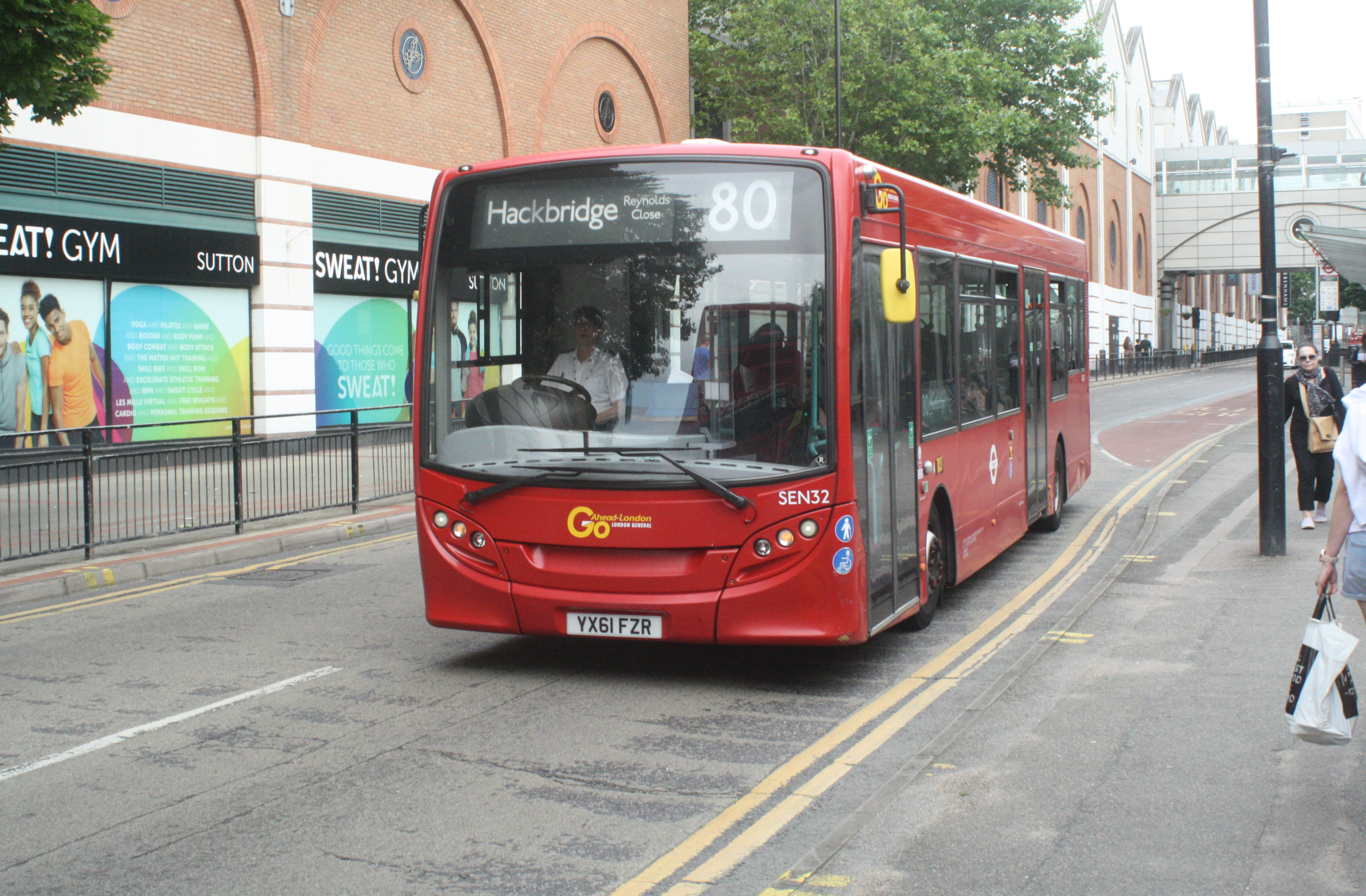 YX61FZR SEN32 LG 80 (SUTTON) 6-7-19