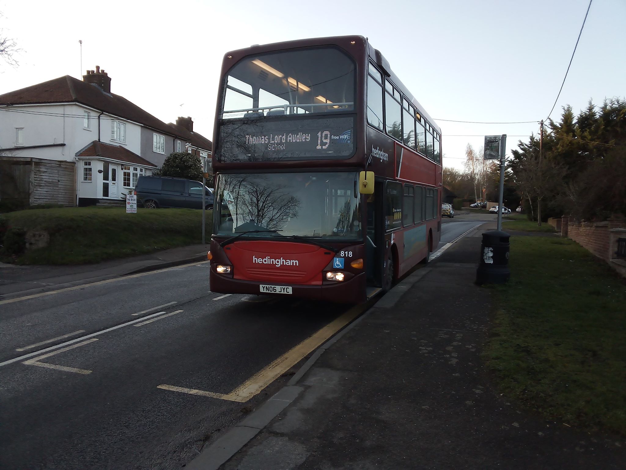 YN06JYC 818 HO 19 (ROWHEDGE) 10-2-20 (S MILTON)