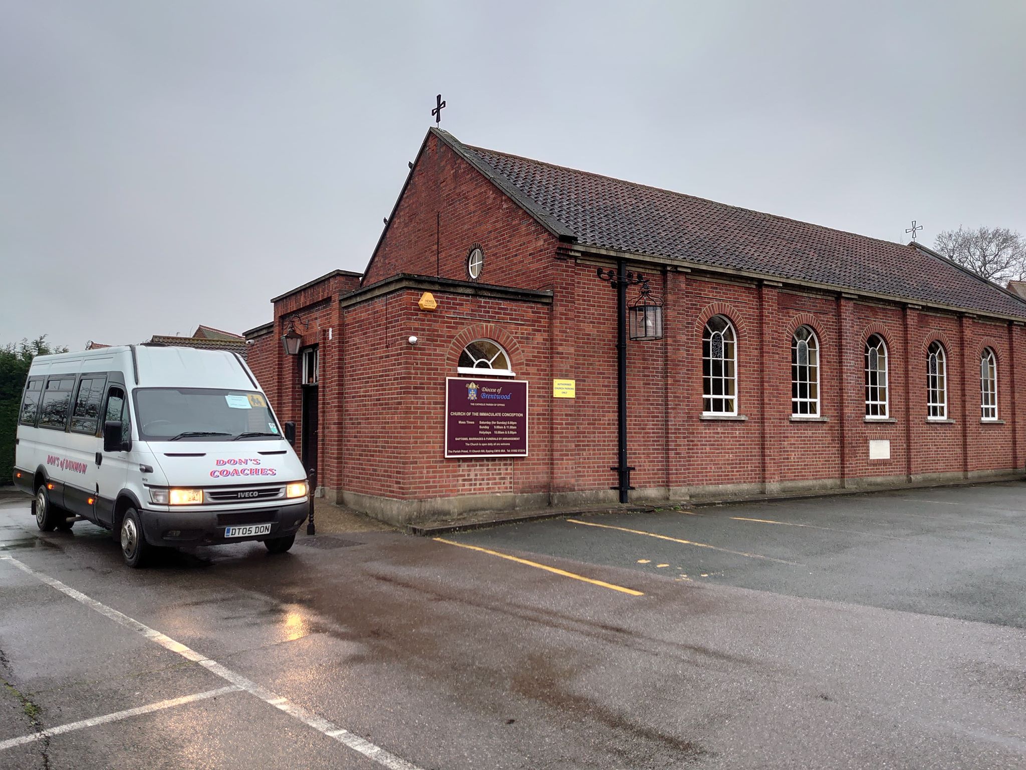 DT05DON DON'S (BRENTWOOD) 3-20 (A HAZELL)