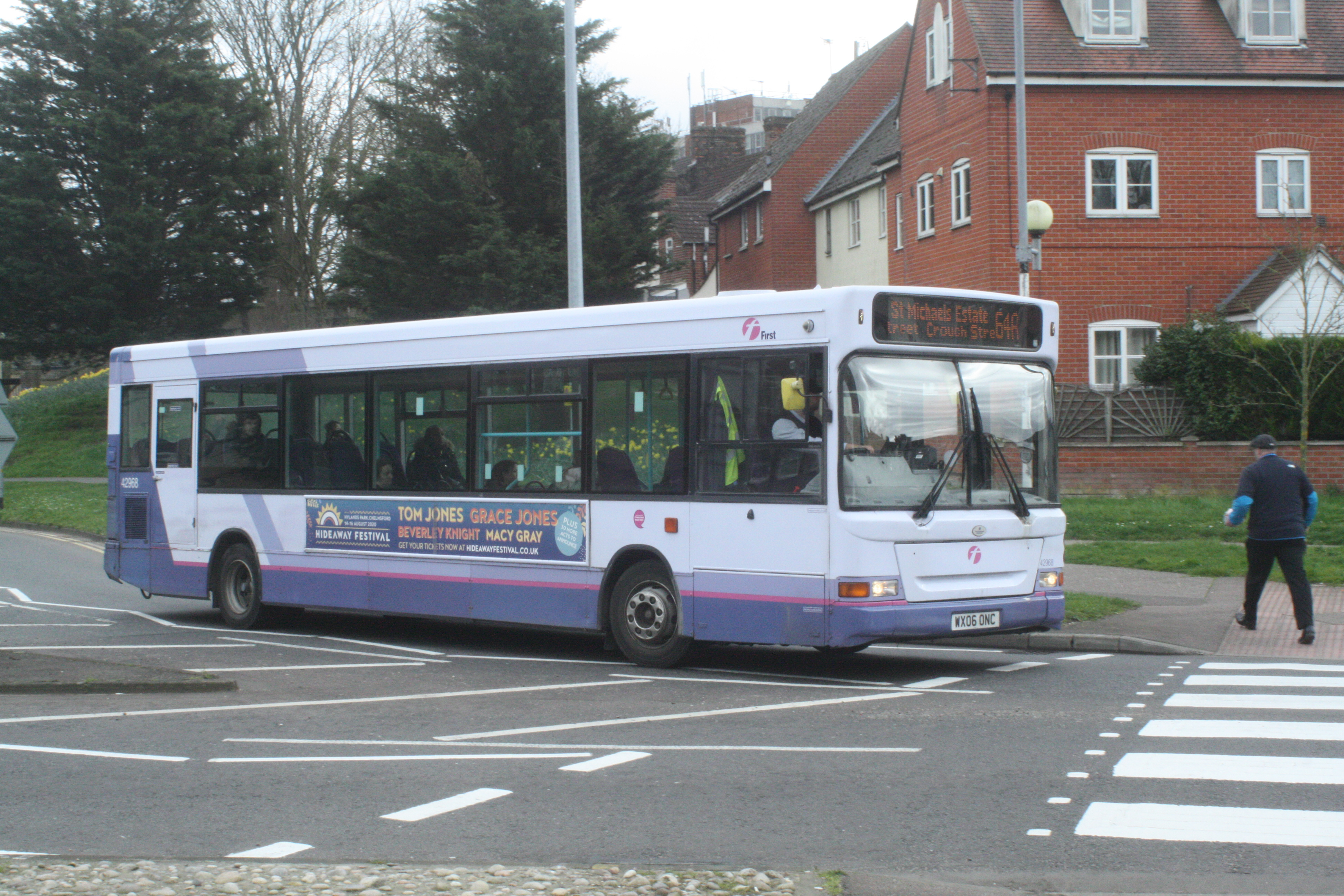 WX06ONC 42968 FE 64A (CR) 13-3-20