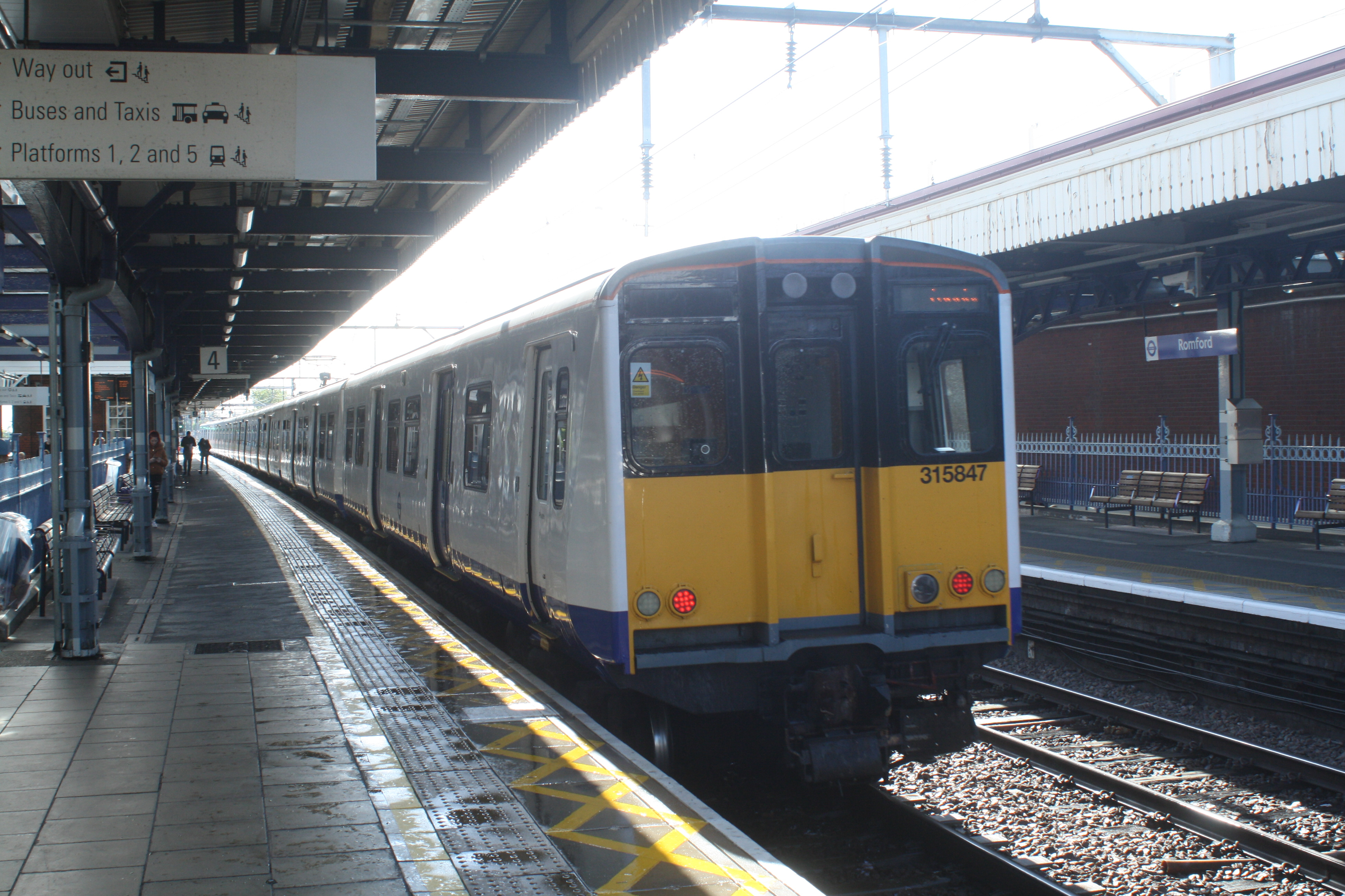 315847 TfL RAIL (ROMFORD) 4-5-19