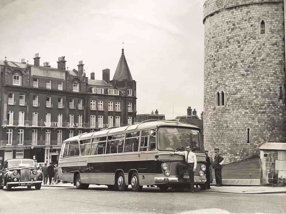 UTK301 C&R (WINDSOR CASTLE) 1966 (D OSBORNE COLLECTION)