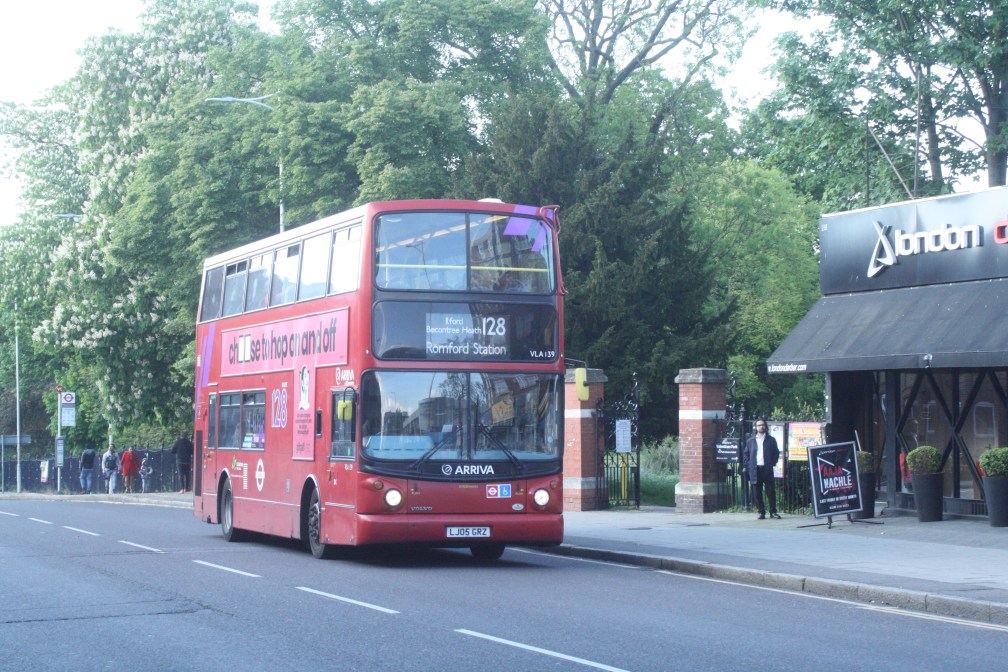 LJ05GRZ VLA139 AR LON N 128 (IL) 11-5-19