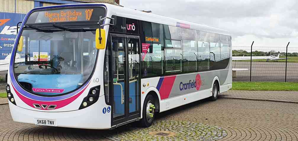 SK68TNV 60 UNO CRANFIELD CONNECT CAPTAIN TOM MOORE 4-20 (ROUTEONE)