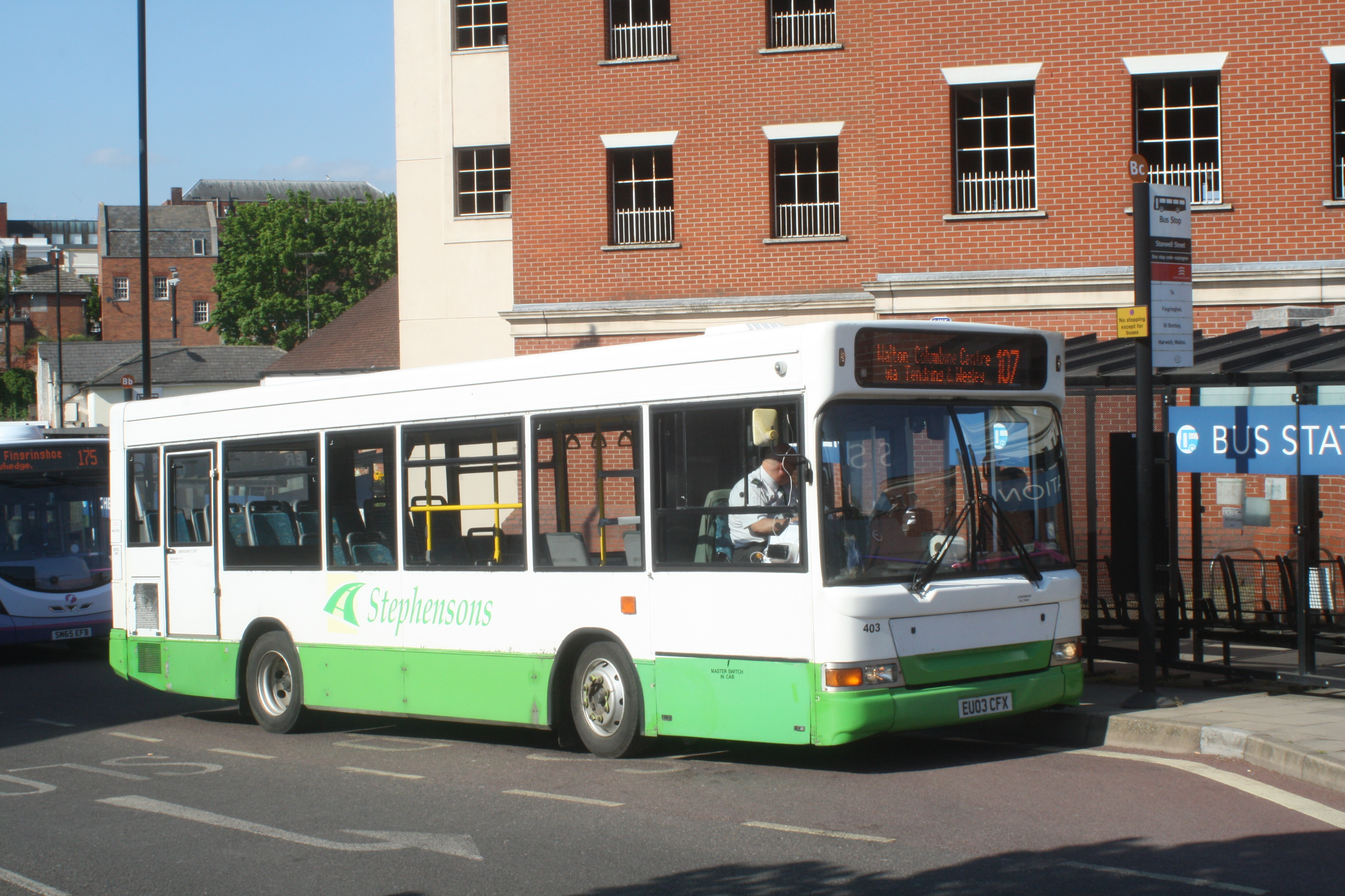 EU03CFX 403 STEPHENSONS 107 (CR) 4-5-20