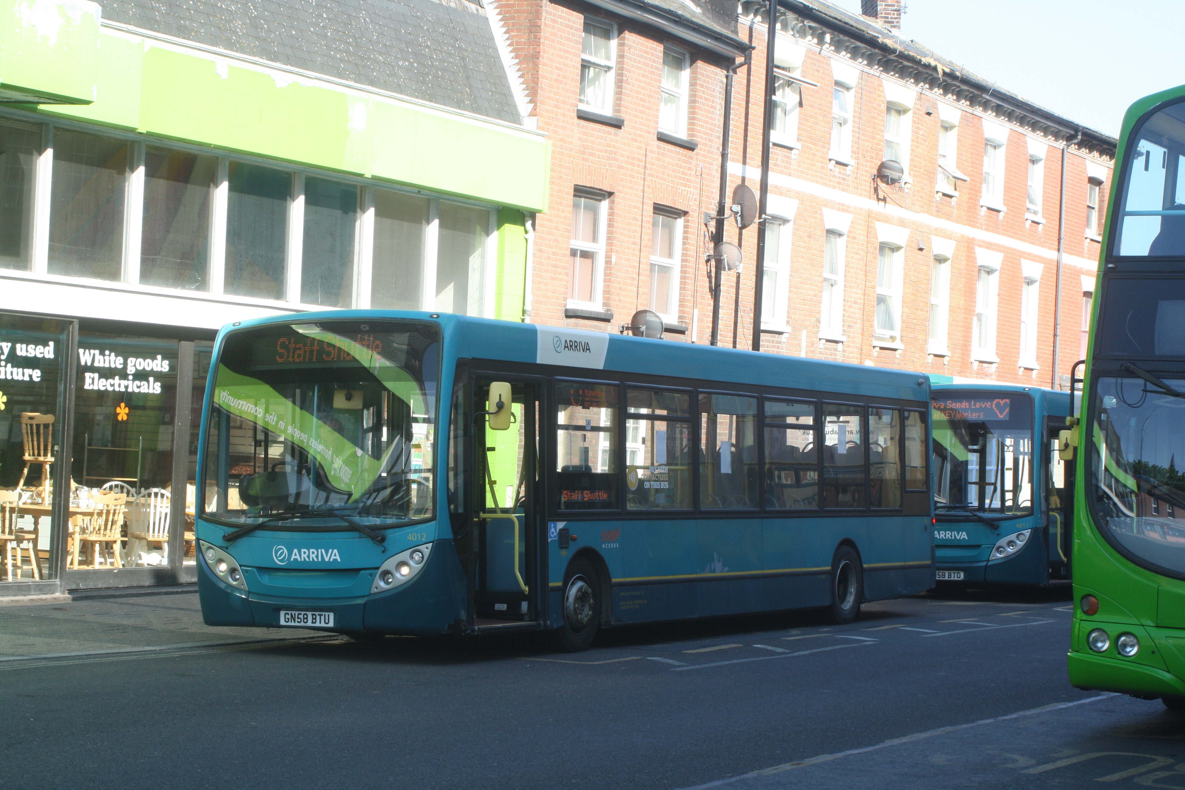 GN58BTU 4012 AR CR STAFF SHUTTLE 4-5-20