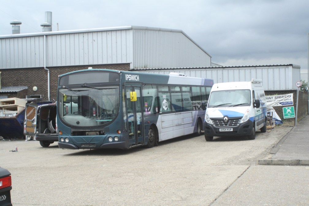 AU05DME 69005 FEC (SIMON MORRIS, IPSWICH) 24-7-20