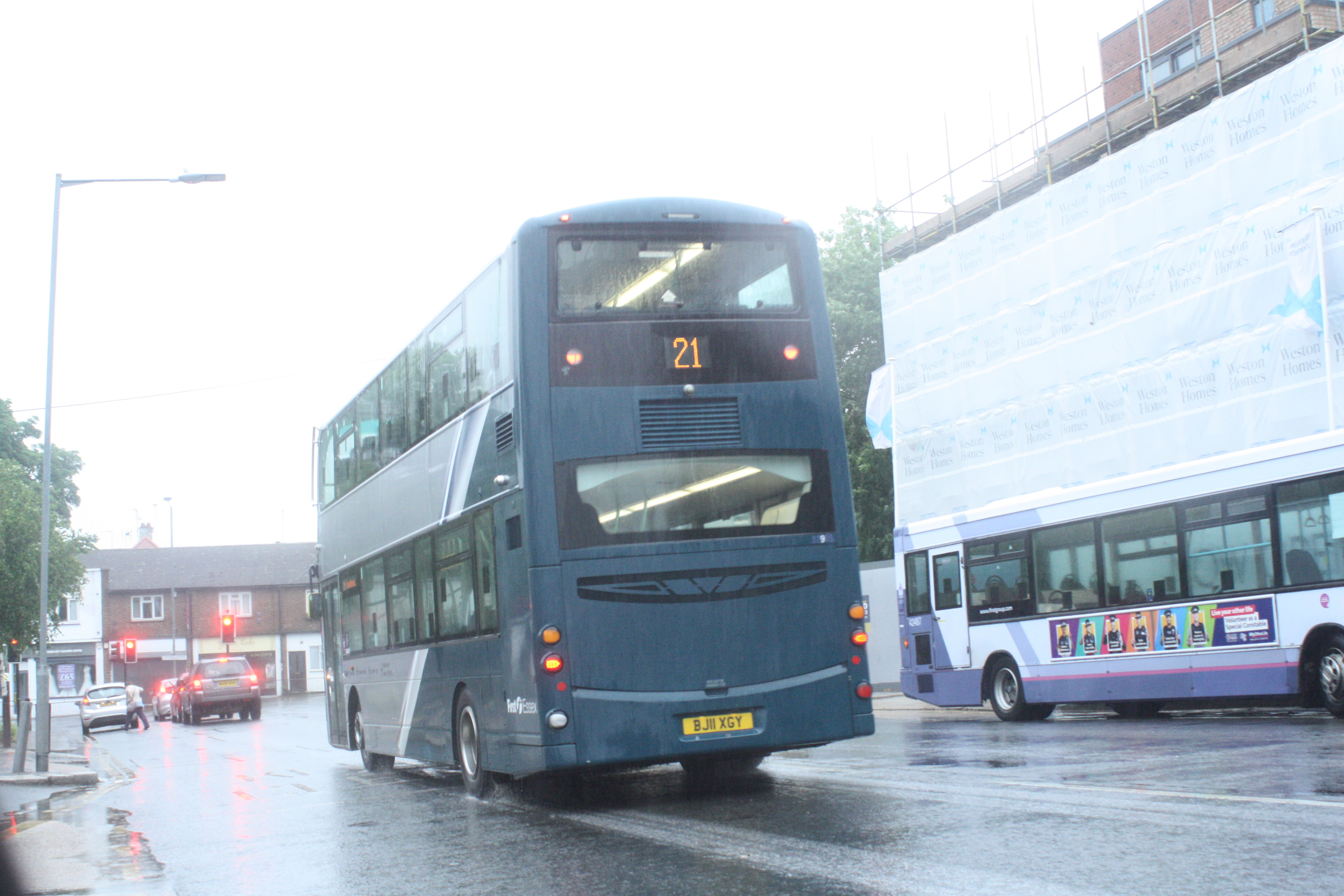 BJ11XGY 37985 (REAR) FE OLD X30 LIVERY (PRITTLEWELL) 6-6-20
