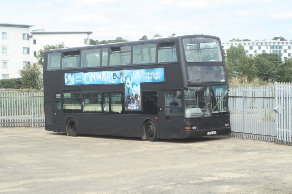 LT52WUC BURGERS GRILLS RIBS (CR) 29-7-20