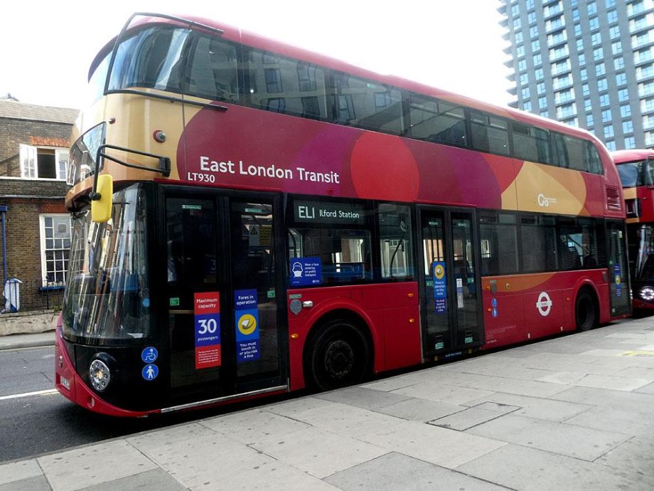 LTZ2130 LT930 GAL BT ELT (ILFORD HILL) 13-7-20 (SIMON SMILER)
