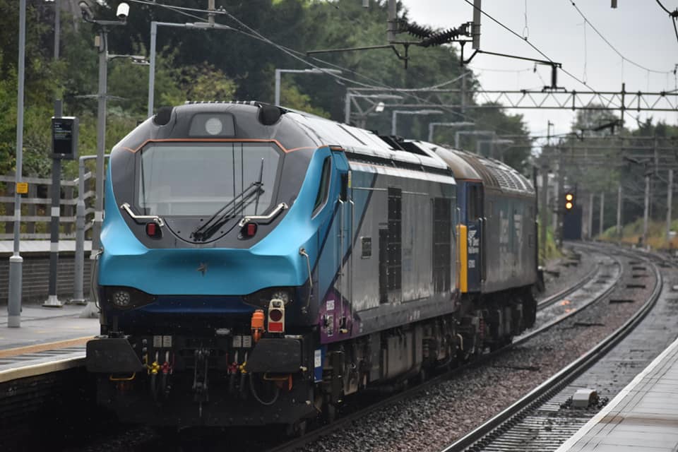 68026 + 57002 DRS (MT) ON STOWMARKET-BRENT 19-8-20 (J COLE)
