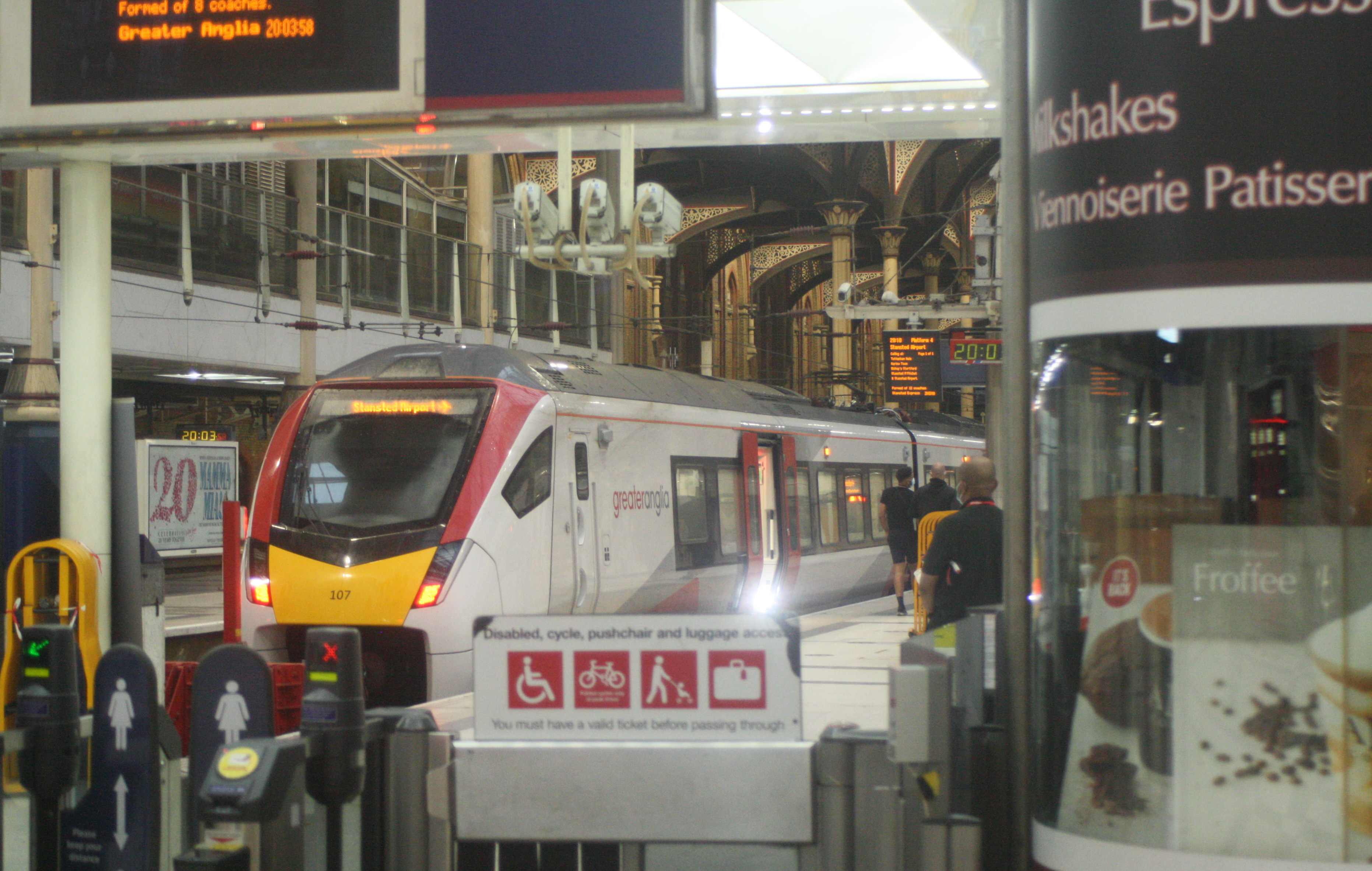 745107 GA STANSTED EXPRESS (LIV ST) 15-8-20