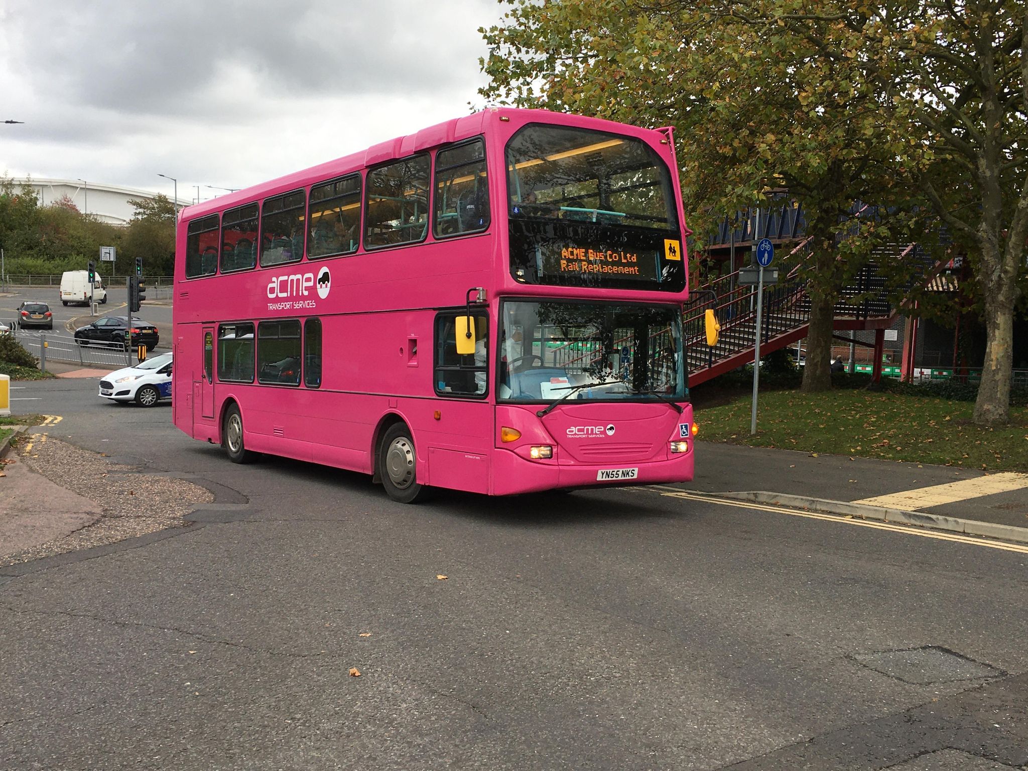 YN55NKS ACME (GA RRP CR-WT) 17-10-20 (D PRETTY)