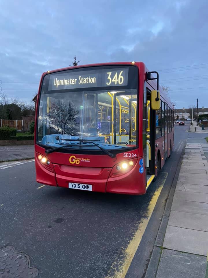 YX15XMM SE234 GAL BT 346 (UPMINSTER PARK) 12-11-20 (D DISBURY)